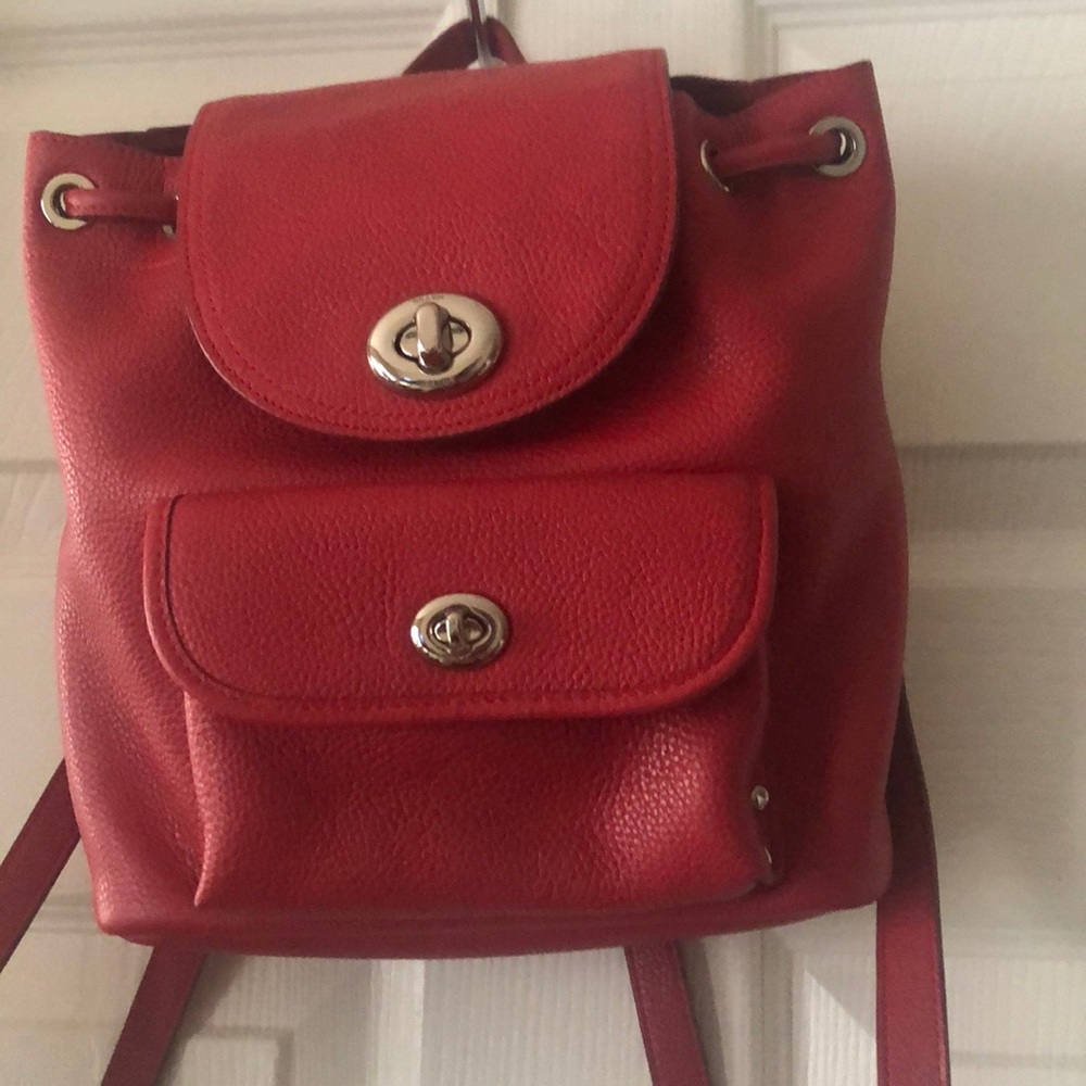 COACH Pebble Leather Mini Turn-lock Backpack ❤️